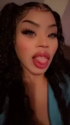 OnlyFans cuenta honeythemodelofficial avatar 1