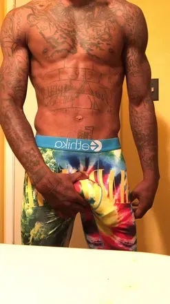 OnlyFans cuenta ygcmore69 avatar 1