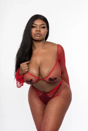 OnlyFans cuenta thatmodelbusty avatar 1