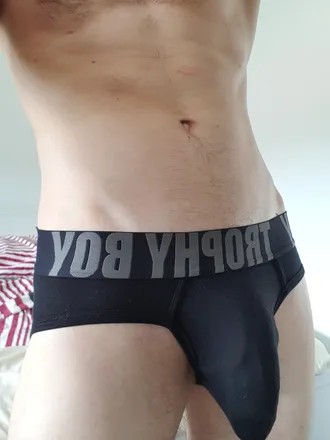 OnlyFans cuenta kuzurworthit header 2