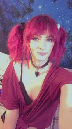 OnlyFans cuenta lucyrosebates avatar 1