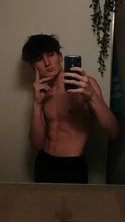 OnlyFans cuenta teennude17 avatar 1