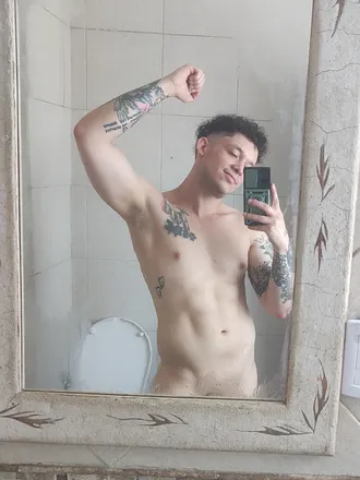 OnlyFans cuenta onlyxavifans header 2