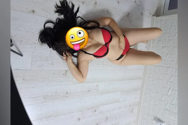 OnlyFans cuenta chrisxxxtina69 header 2