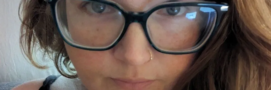 OnlyFans cuenta jennysjewelz header 2