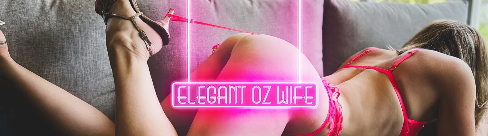 OnlyFans cuenta elegant-oz-wife header 2