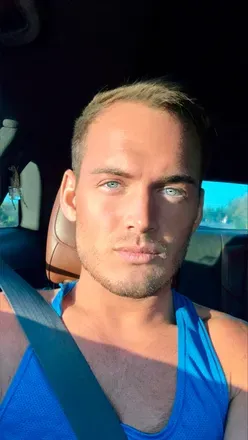 OnlyFans cuenta goldyeller avatar 1