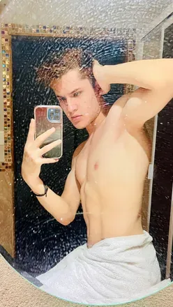 OnlyFans cuenta rolandoontiver9 avatar 1