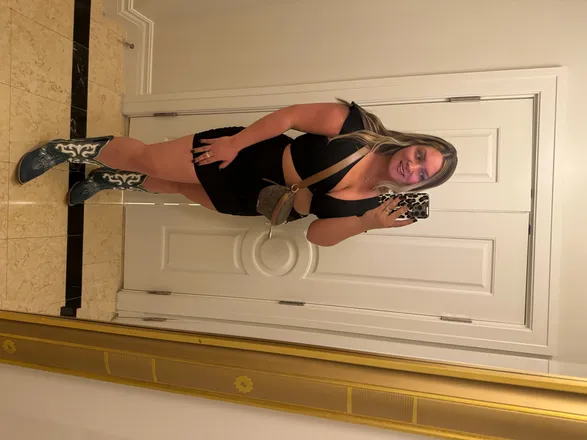 OnlyFans cuenta bigbootymilt header 2