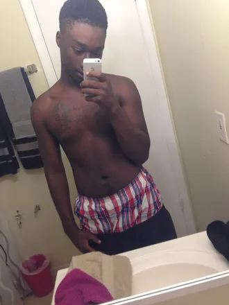 OnlyFans cuenta mutombe800 header 2
