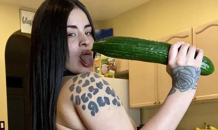 OnlyFans cuenta meowkittyxx header 2