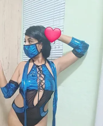 OnlyFans cuenta petitekinkybabe69 avatar 1