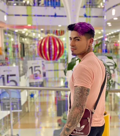 OnlyFans cuenta kevinlcr5 header 2
