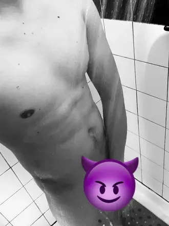 OnlyFans cuenta mczeddie avatar 1