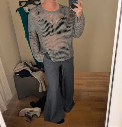 OnlyFans account  hotwifesidney header 2