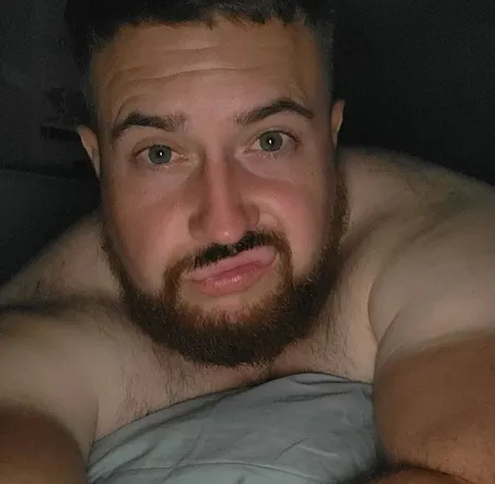 OnlyFans account  beardedcurt header 2