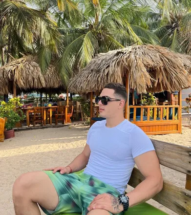 OnlyFans cuenta jorgecock header 2