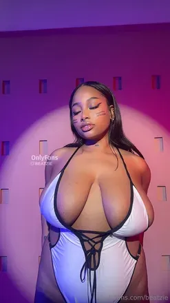 OnlyFans cuenta beatzie avatar 1