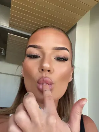 OnlyFans account  ekigs avatar 1