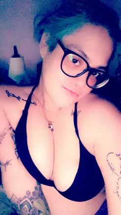 OnlyFans cuenta tattooedmom87 avatar 1