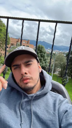 OnlyFans cuenta rob.gomez_97 header 2