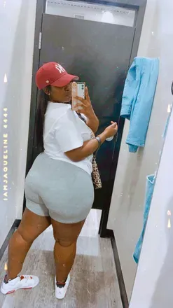 OnlyFans cuenta xmilfyo1 avatar 1