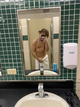 OnlyFans cuenta cadechris header 2