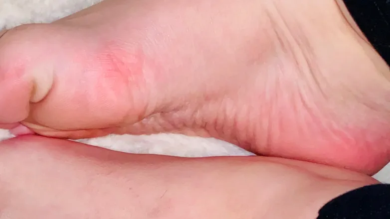 OnlyFans cuenta boos_toes header 2