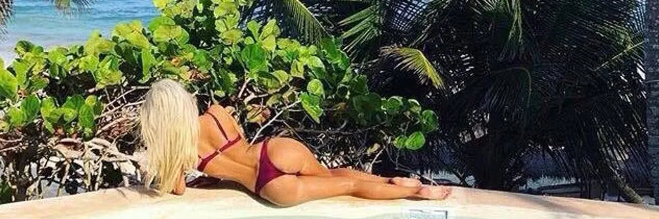 OnlyFans cuenta ashleyshannonxo header 2