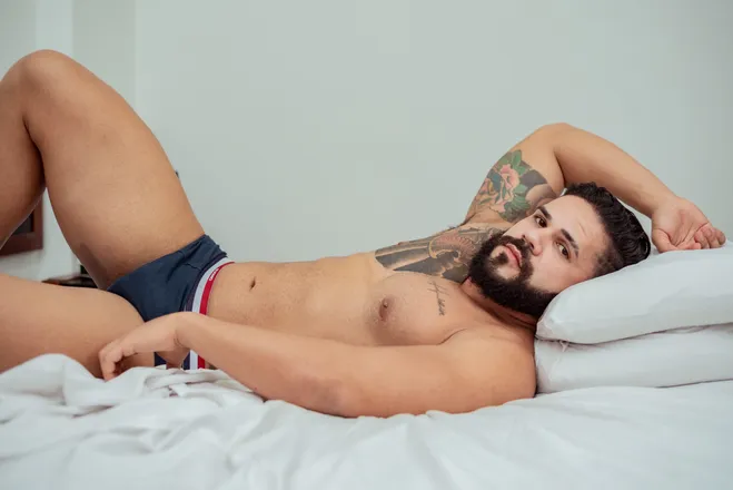 OnlyFans cuenta gutobaezz header 2