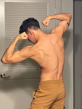 OnlyFans cuenta bandanaamore header 2