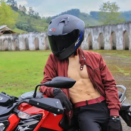 OnlyFans cuenta castillo_javier header 2