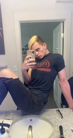 OnlyFans cuenta thathotguytyler avatar 1