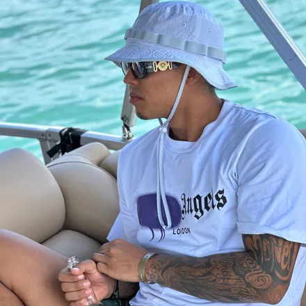 OnlyFans cuenta jonatanpinto11 header 2
