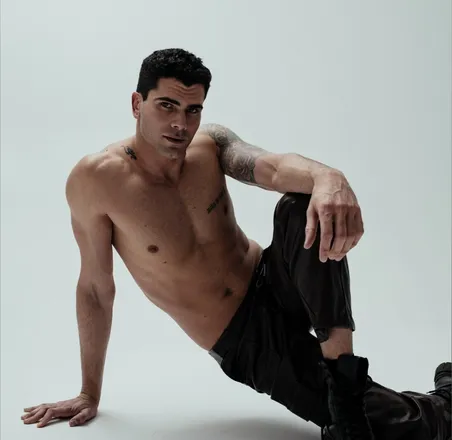 OnlyFans cuenta u546859175 header 2