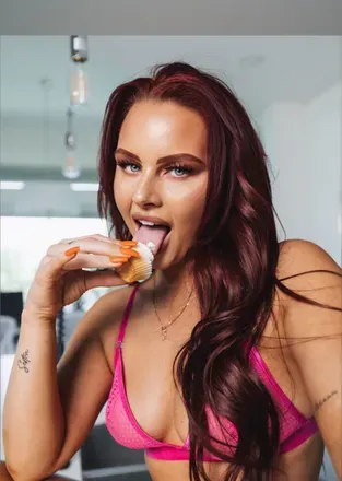 OnlyFans cuenta ania_woods avatar 1