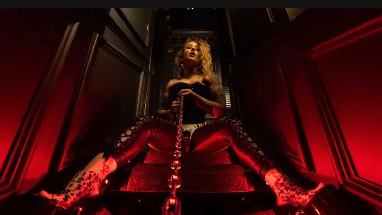 OnlyFans cuenta countess_coco header 2