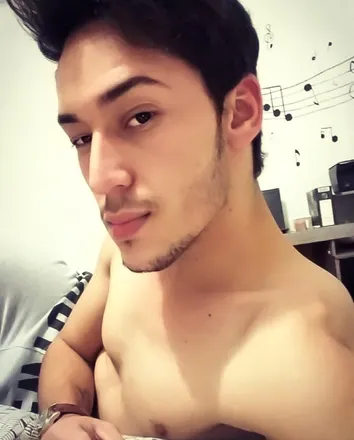OnlyFans cuenta richipc header 2