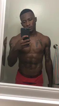 OnlyFans cuenta thkc2212 avatar 1