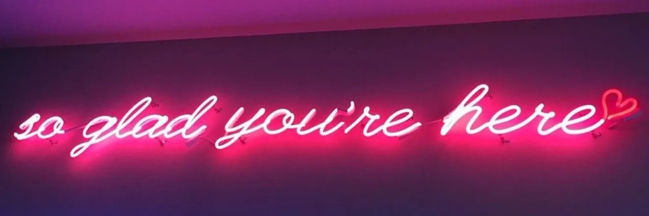 OnlyFans cuenta nakedwallflower header 2