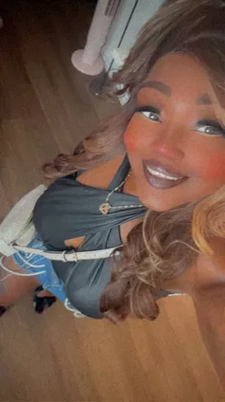 OnlyFans of tiddytifftiff