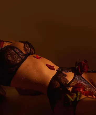 OnlyFans cuenta sweatslay header 2