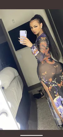 OnlyFans cuenta therealchichi header 2
