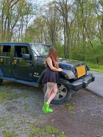 OnlyFans cuenta jeepgirl012 header 2