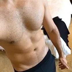 OnlyFans cuenta travelerxl avatar 1