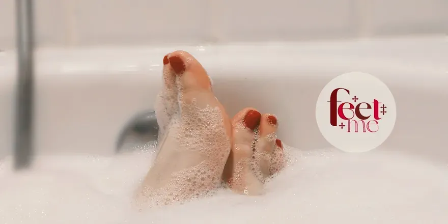 OnlyFans cuenta heyitsfeetme header 2