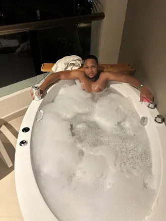 OnlyFans account  greg0202 header 2