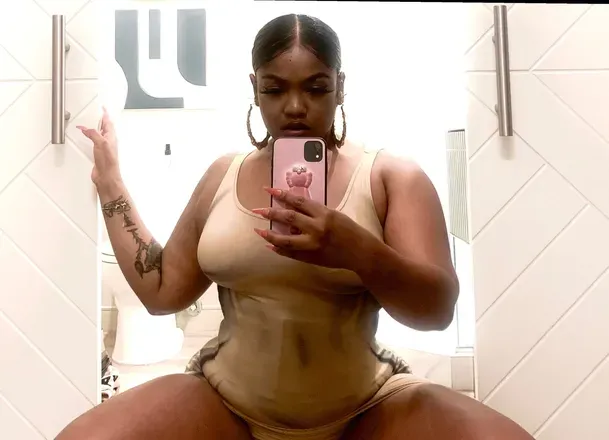 OnlyFans cuenta millystacks header 2