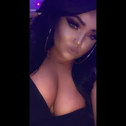 OnlyFans cuenta queenkour avatar 1