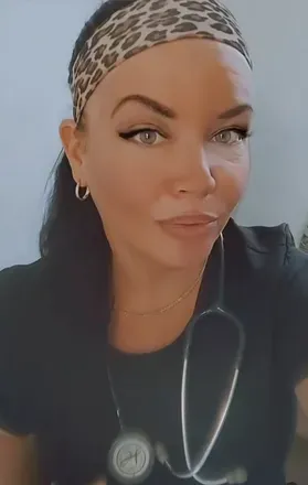 OnlyFans account  xo_little_liaa_xo avatar 1